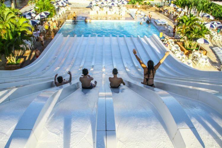Piazza Diroma - Com Acesso Acqua Park Cn-Go Aparthotel กัลดัสโนวัส ภายนอก รูปภาพ