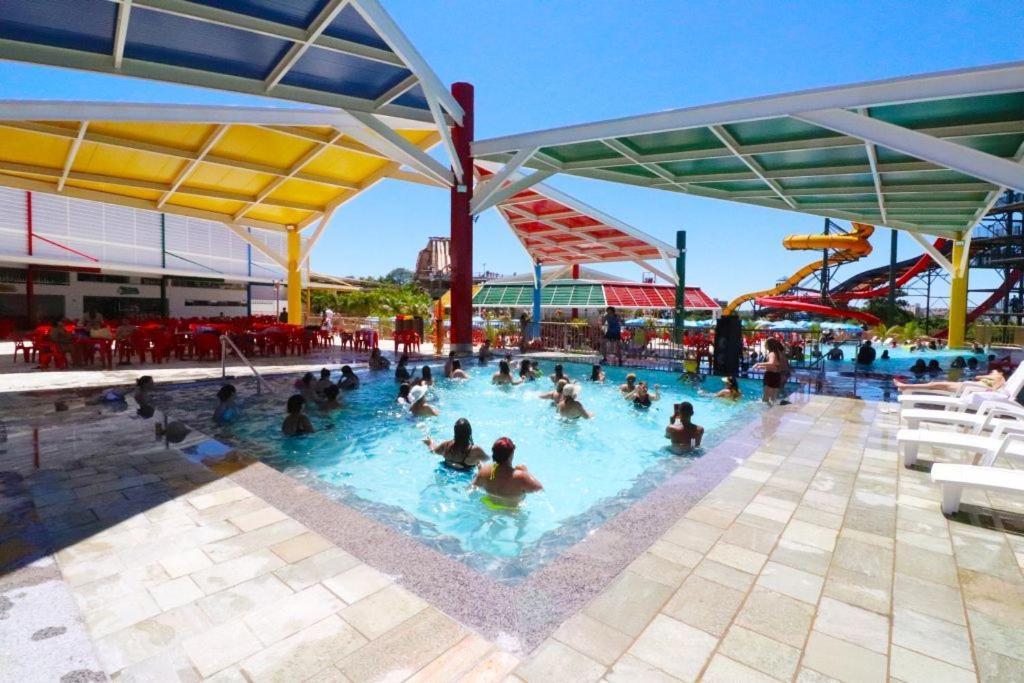Piazza Diroma - Com Acesso Acqua Park Cn-Go Aparthotel กัลดัสโนวัส ภายนอก รูปภาพ