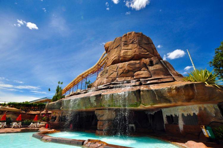 Piazza Diroma - Com Acesso Acqua Park Cn-Go Aparthotel กัลดัสโนวัส ภายนอก รูปภาพ